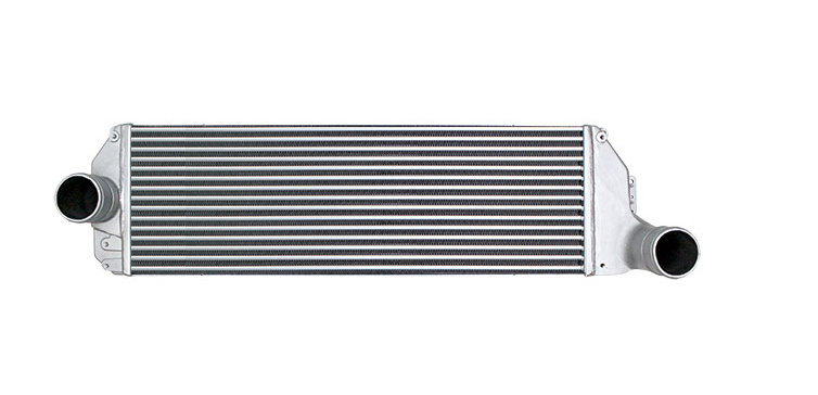 NAV16422 - Navistar 8600 and 9000 Series 2008-2009 with Caterpillar Engine. Charge Air Cooler