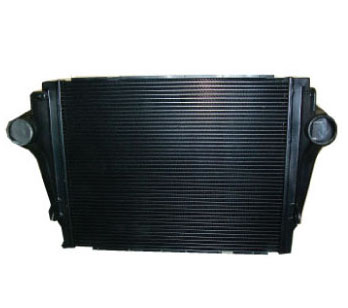 PET17714 - Paccar 2008 to present Kenworth and Peterbilt Trucks. Charge Air Cooler